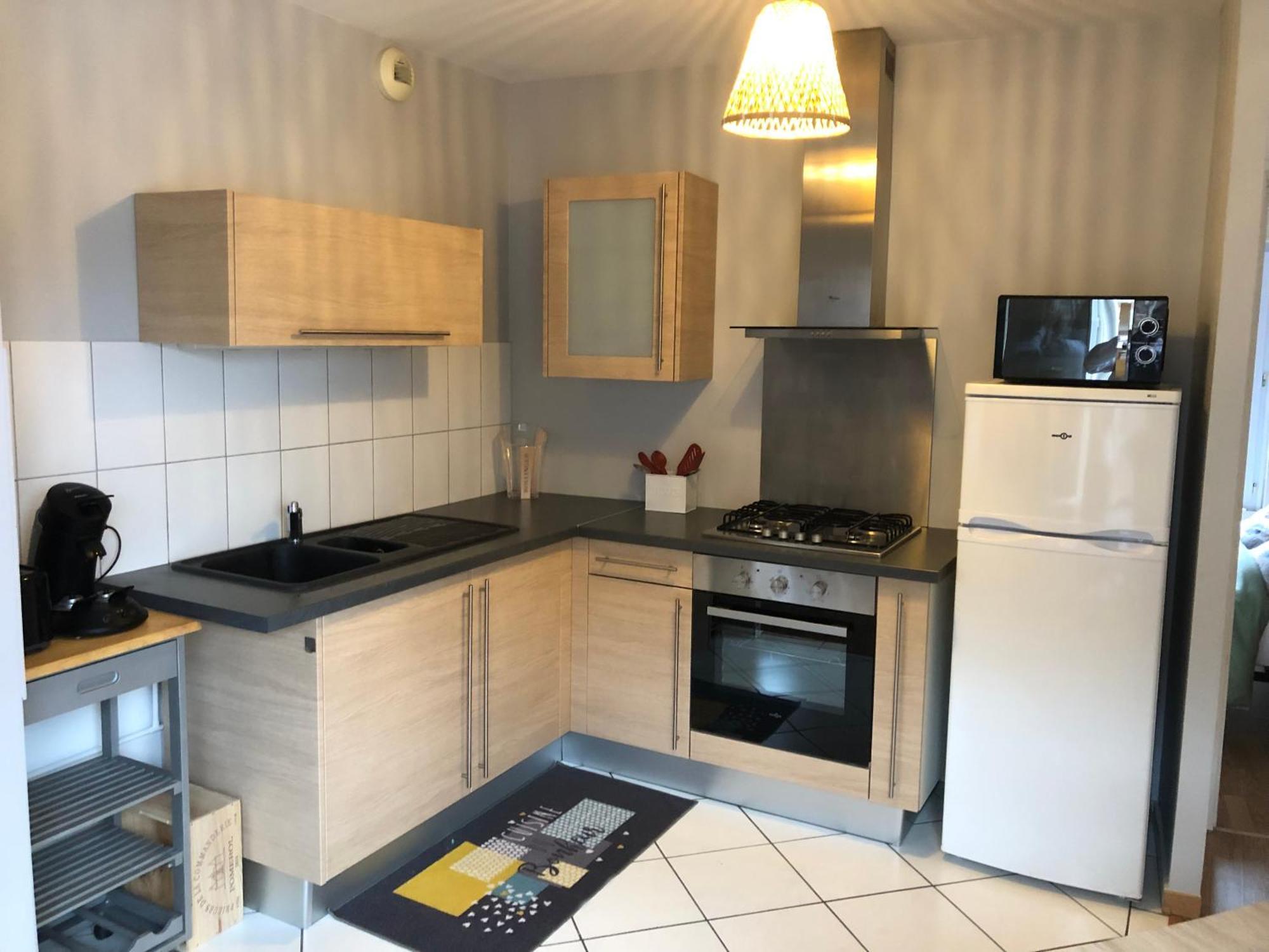 Logement Centre Ville D'Epernay Avec Parking Prive Екстериор снимка